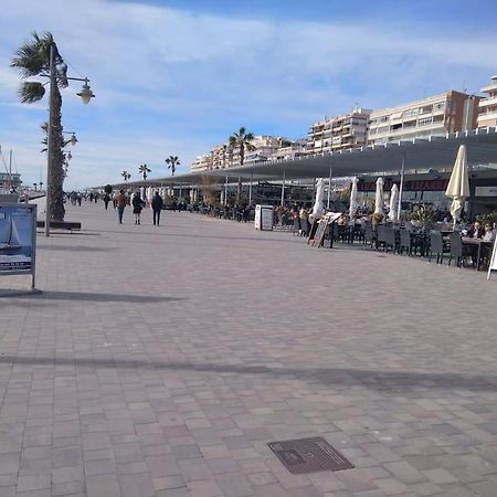 Apto Con Terraza Y 2 Dormitorios. 600 Megas Wifi. Santa Pola Exterior photo